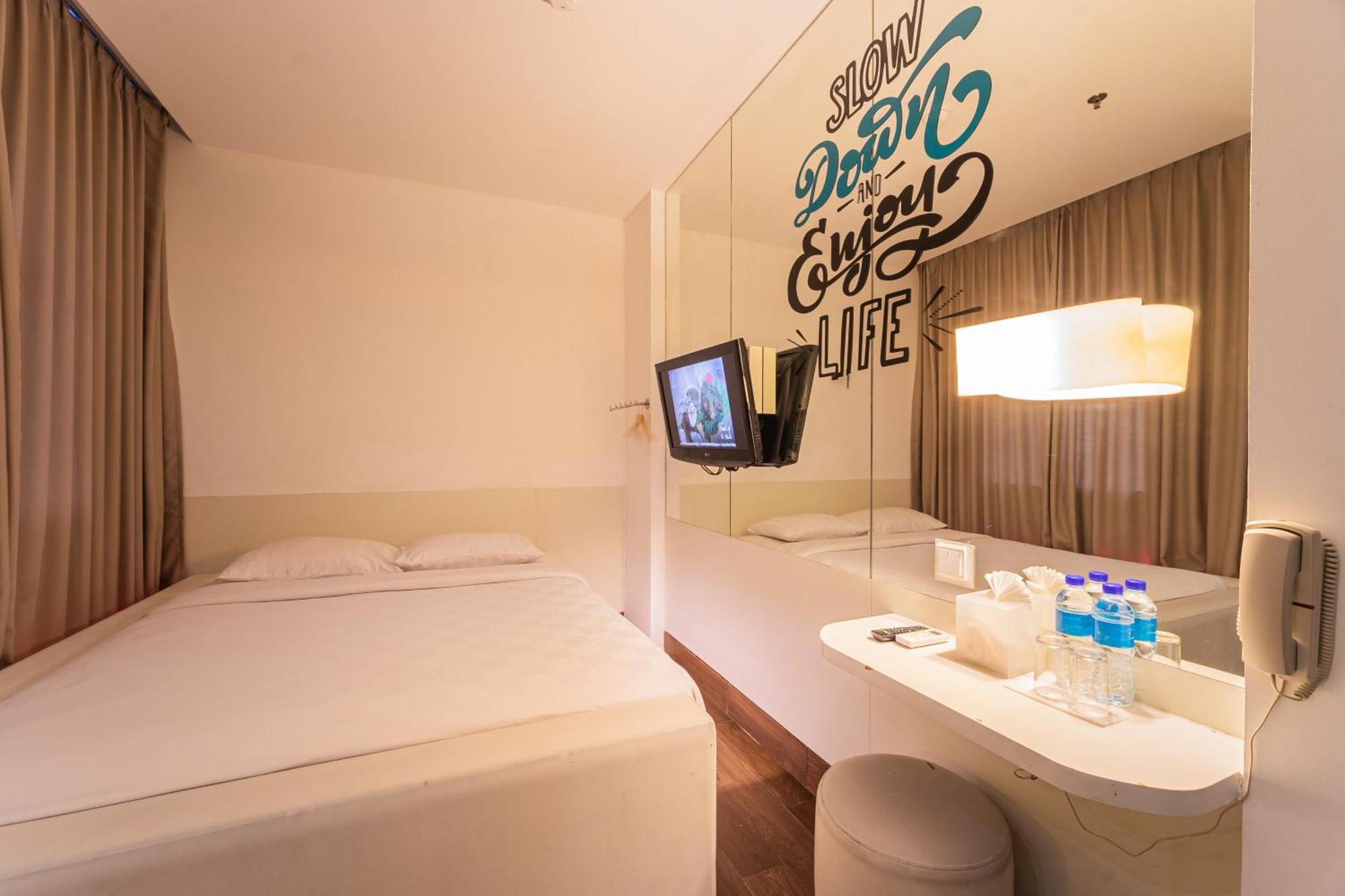 J Icon Hip Hotel Balikpapan  Exterior foto
